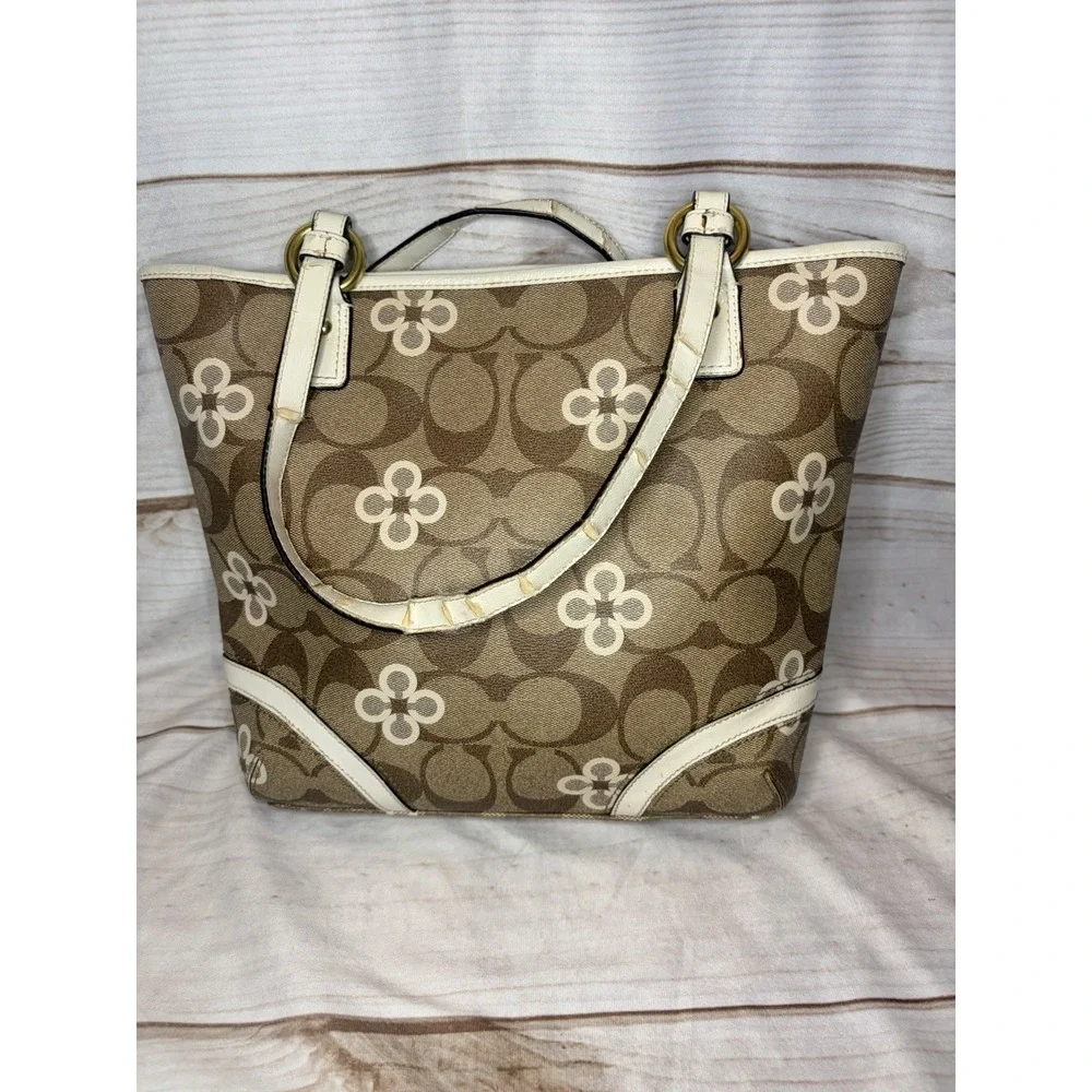 Coach Signature Floral Clover Tote Bag Khaki Ivory Canvas Leather Trim